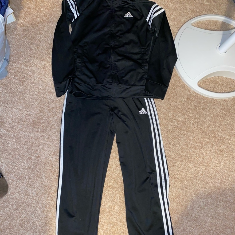 Boys 10/12 Adidas tracksuit
